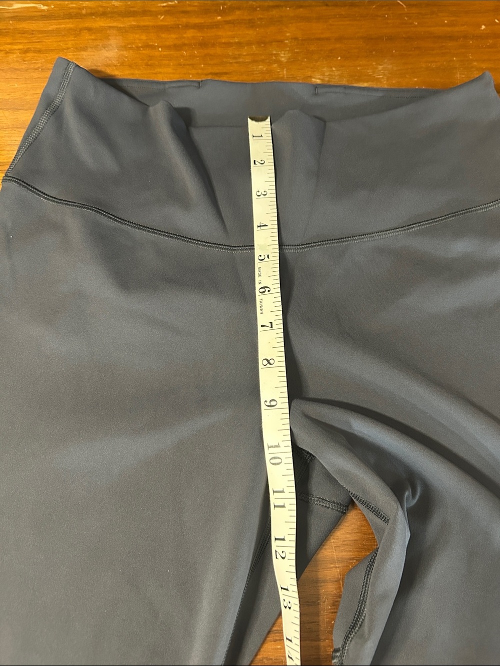 lululemon athletica gray Women's Performance Leggings - Picture 11 of 12